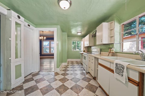 Tiny photo for 1525 Branson Ave, Knoxville, TN 37917 (MLS # 1355756)