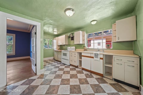 Tiny photo for 1525 Branson Ave, Knoxville, TN 37917 (MLS # 1355756)