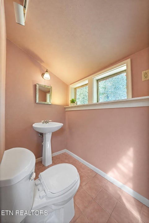 Tiny photo for 1525 Branson Ave, Knoxville, TN 37917 (MLS # 1355756)