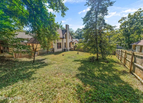 Tiny photo for 1525 Branson Ave, Knoxville, TN 37917 (MLS # 1355756)