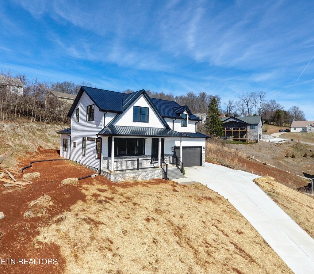 Photo of 130 Middle Glen Rd, Maynardville, TN 37807 (MLS # 1327577)