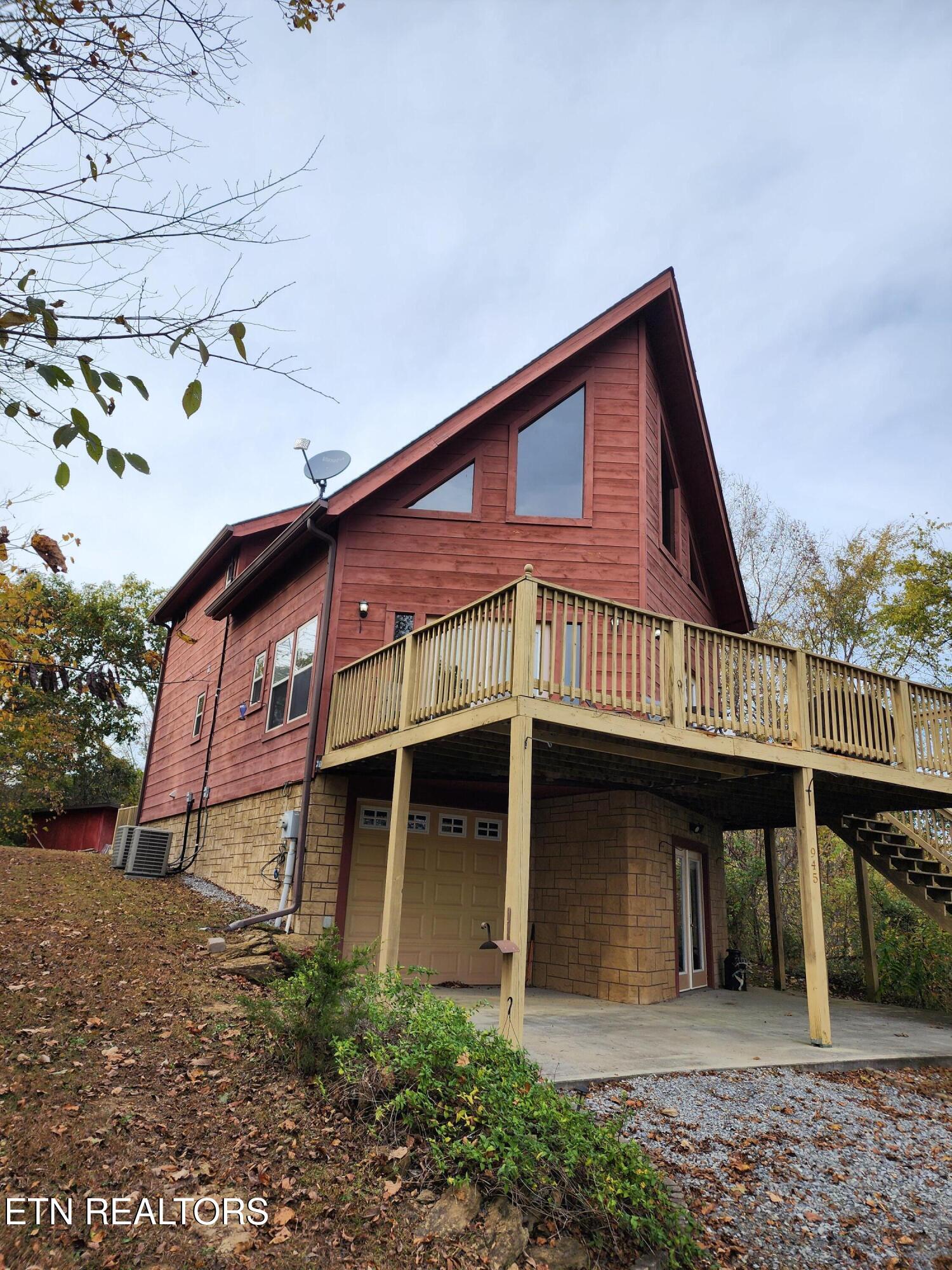 945 Cedar Springs Valley Rd