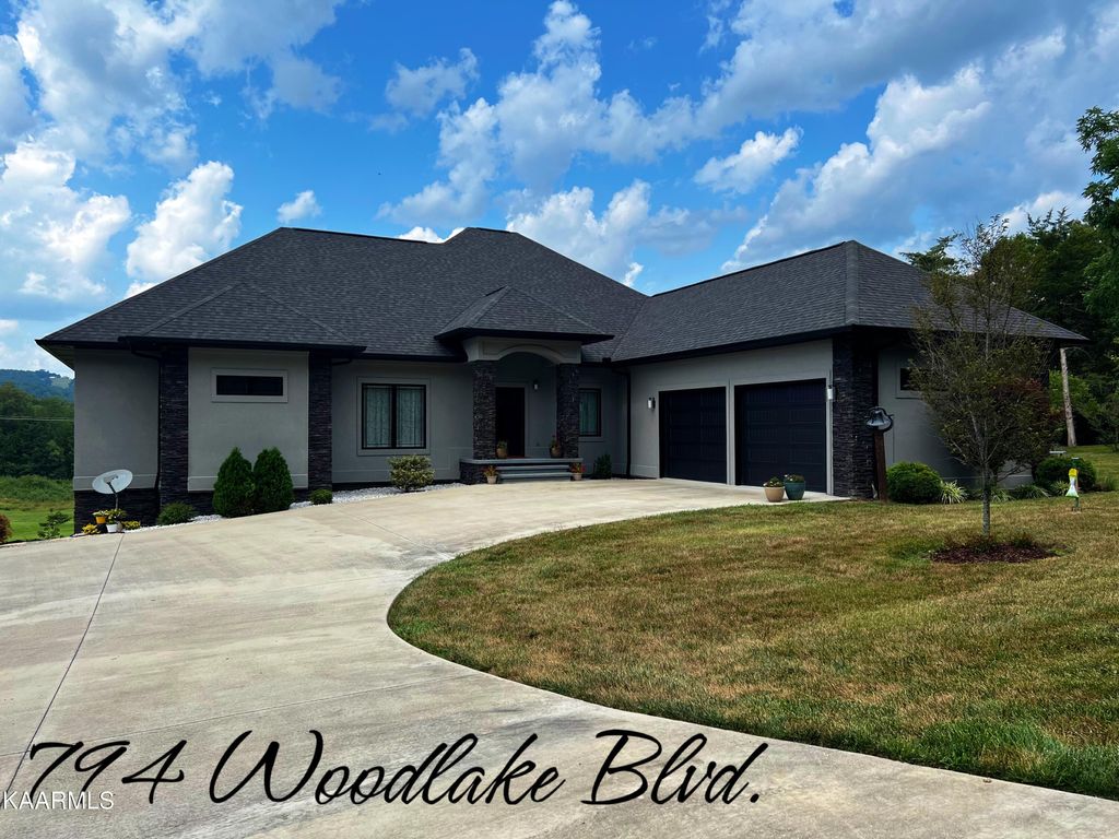 Photo of 794 Woodlake Blvd, Tazewell, TN 37879 (MLS # 1234686)