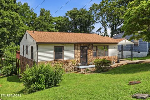 Photo of 3219 Lay Ave, Knoxville, TN 37914 (MLS # 1347508)