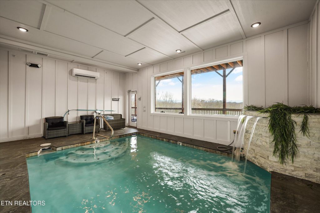 Photo of 1258 Reedmont Way, Sevierville, TN 37876 (MLS # 1332500)