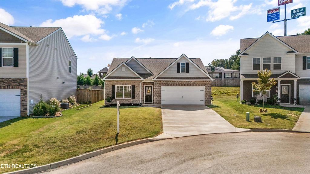 Photo of 513 Cedar Park Drive, Loudon, TN 37774 (MLS # 1316108)