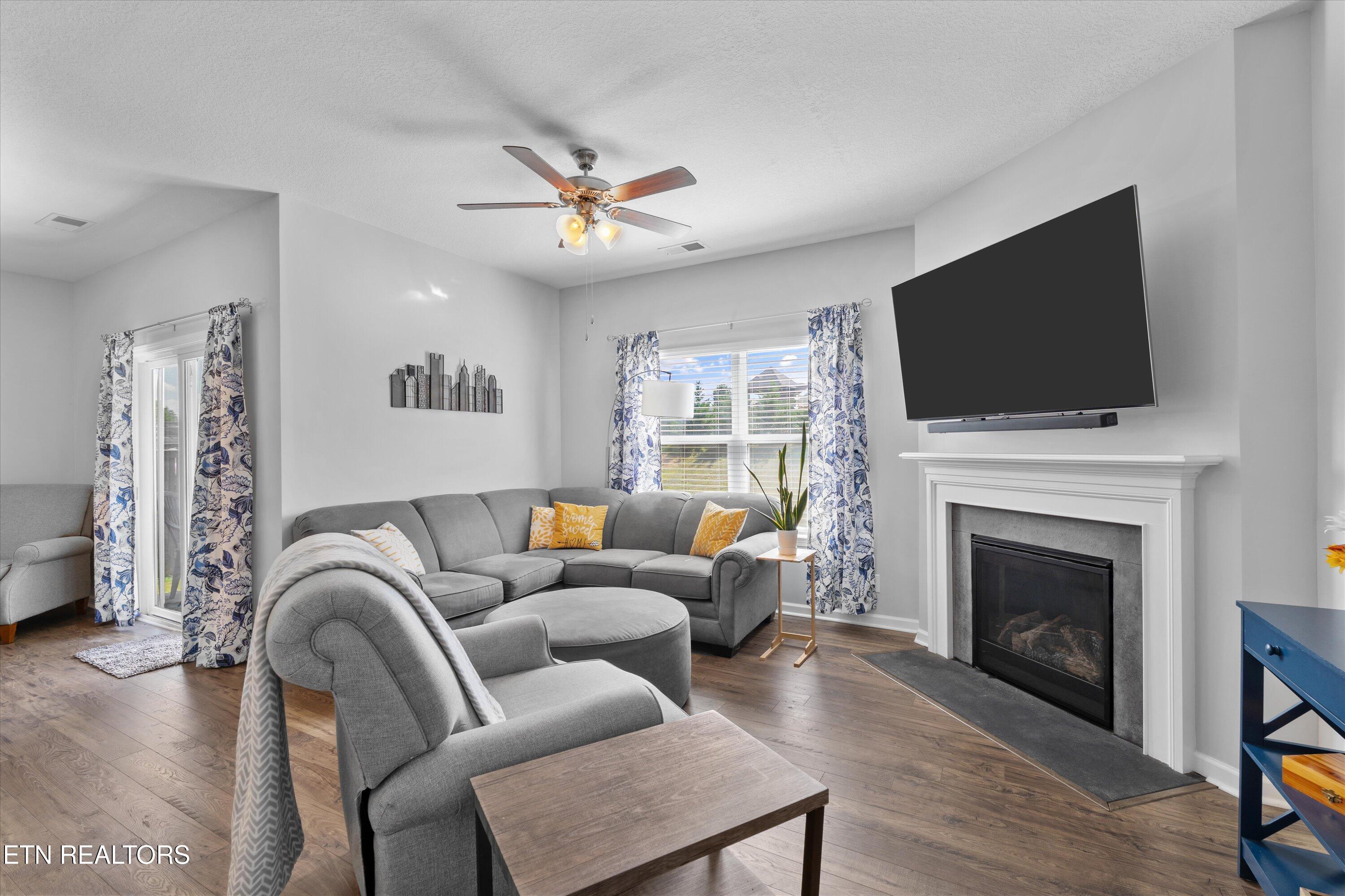 513 Cedar Park Drive