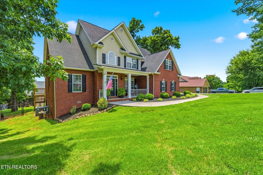 Photo of 1537 Ellis Woods Loop, Sevierville, TN 37876 (MLS # 1343828)