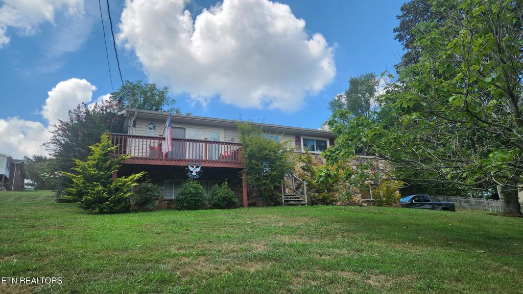 Photo of 224 Keno Court, Seymour, TN 37865 (MLS # 1312672)