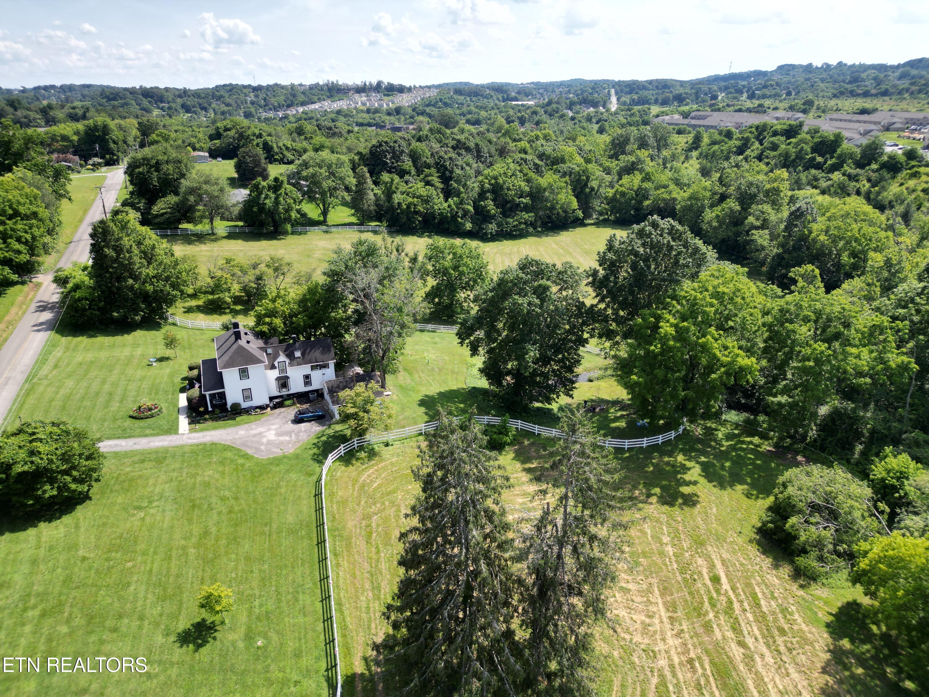 3287 W Town Creek Rd