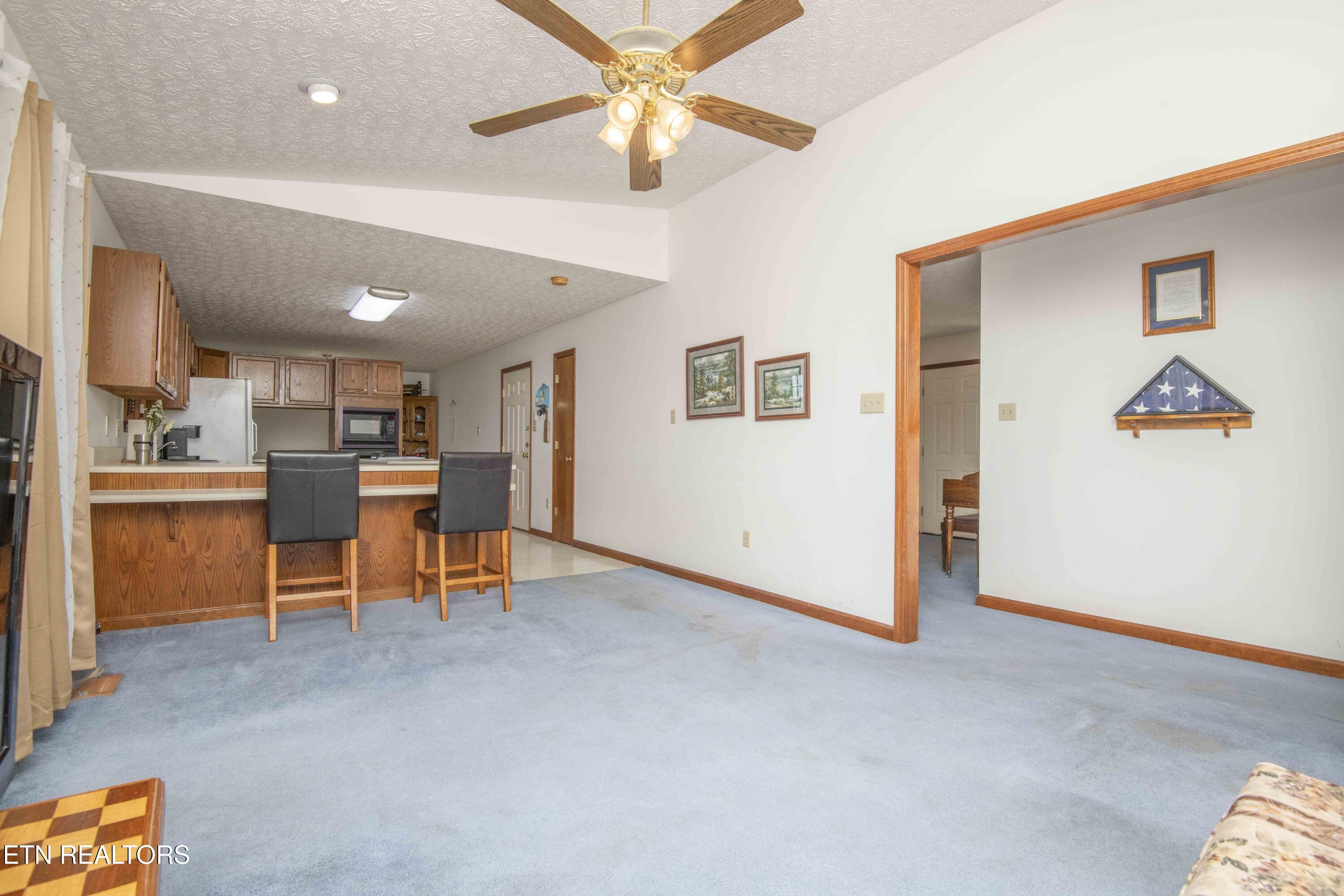 101 Big Valley Rd