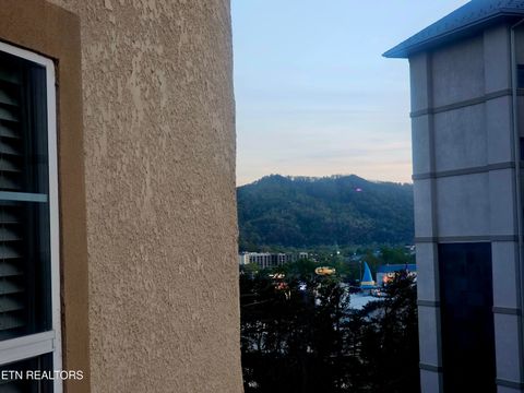 Tiny photo for 124 Plaza Drive #2407, Pigeon Forge, TN 37863 (MLS # 1337221)