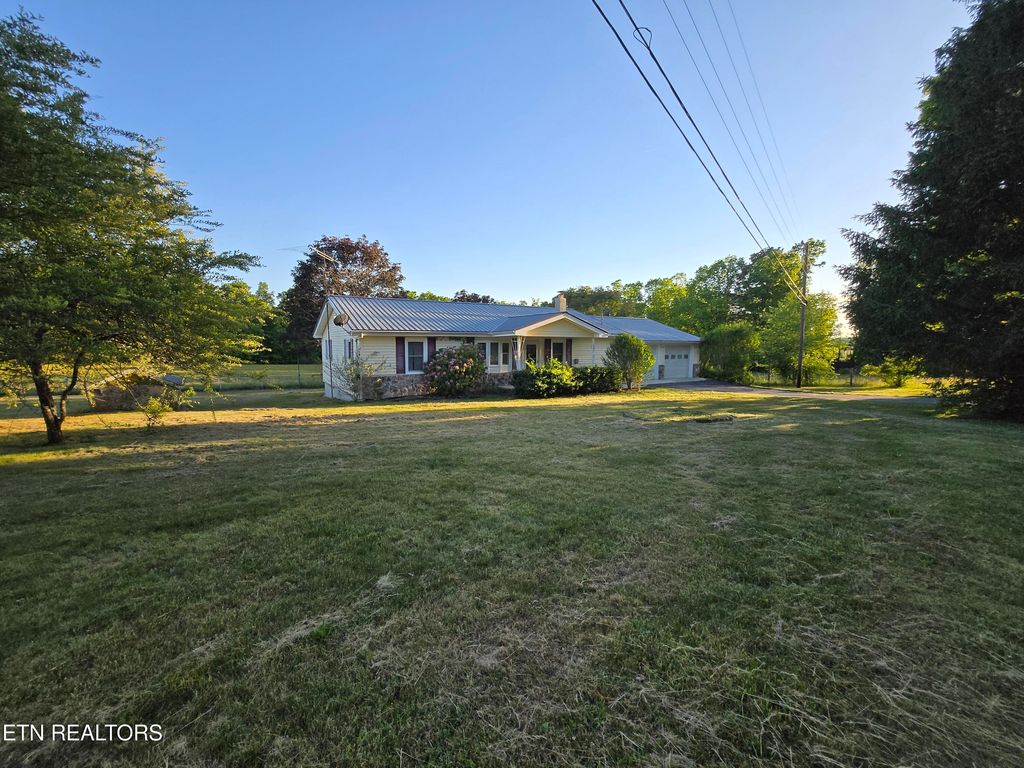 Photo of 295 Bilbrey Rd, Crossville, TN 38571 (MLS # 1340692)
