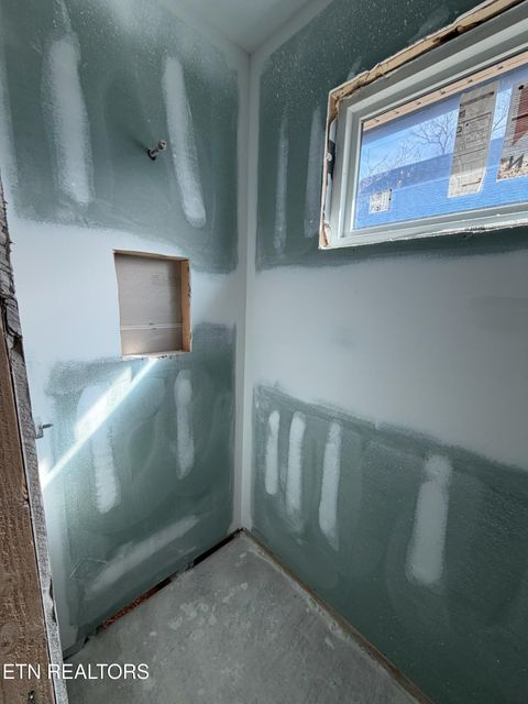 Tiny photo for 151 Hawes Circle, Crossville, TN 38558 (MLS # 1335970)