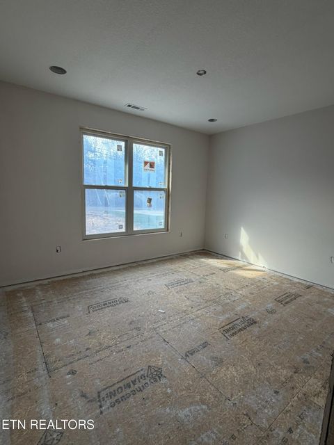 Tiny photo for 151 Hawes Circle, Crossville, TN 38558 (MLS # 1335970)