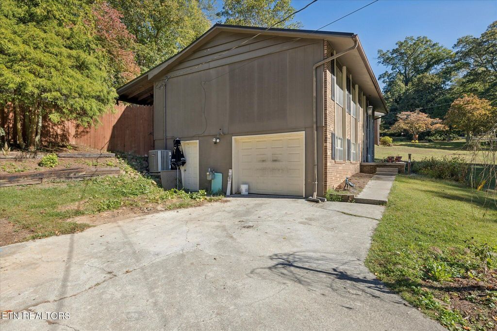 Photo of 109 Glenn Circle, Powell, TN 37849 (MLS # 1318942)