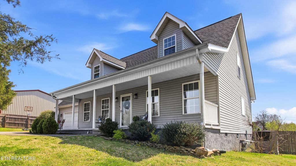 Photo of 1435 Club Drive, Loudon, TN 37774 (MLS # 1334274)