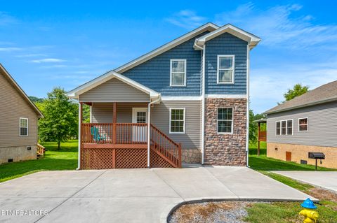 2046 Slippery Rock Circle Sevierville TN 37862