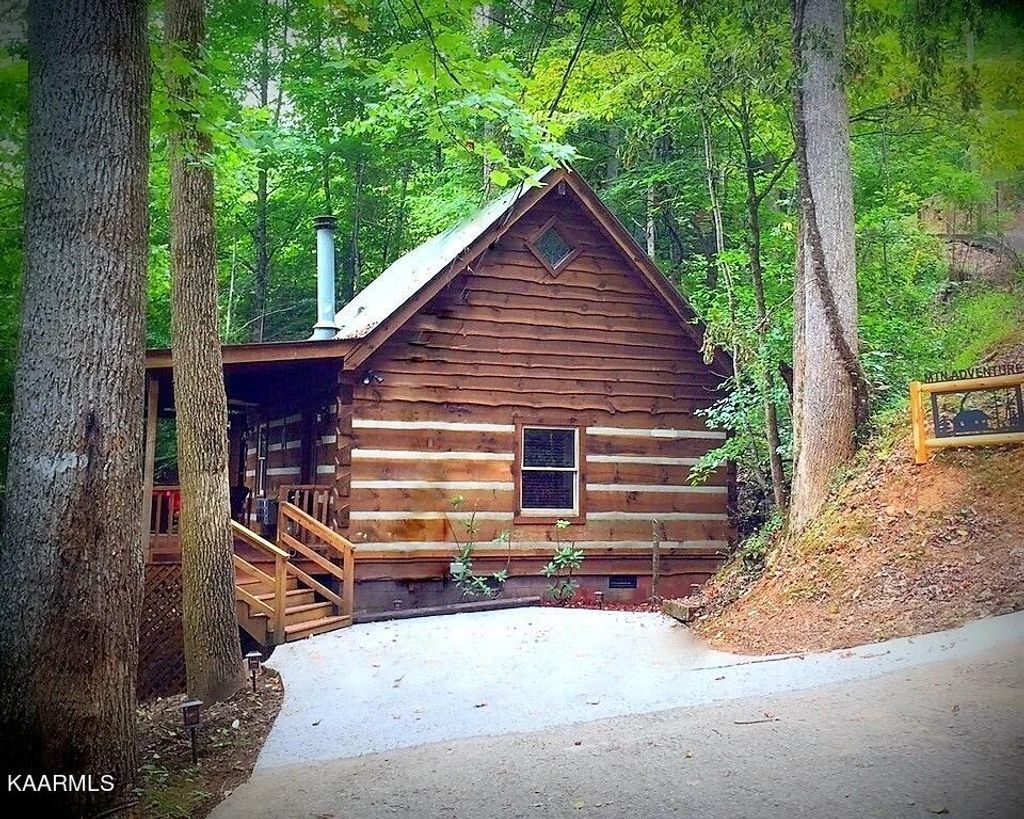 Photo of 149 Timberwinds Way, Townsend, TN 37882 (MLS # 1233077)