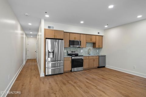 Tiny photo for 131 W Anderson Ave #302, Knoxville, TN 37917 (MLS # 1327032)