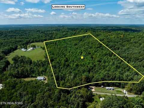 Tiny photo for 160 John Cox Rd, Deer Lodge, TN 37726 (MLS # 1356253)