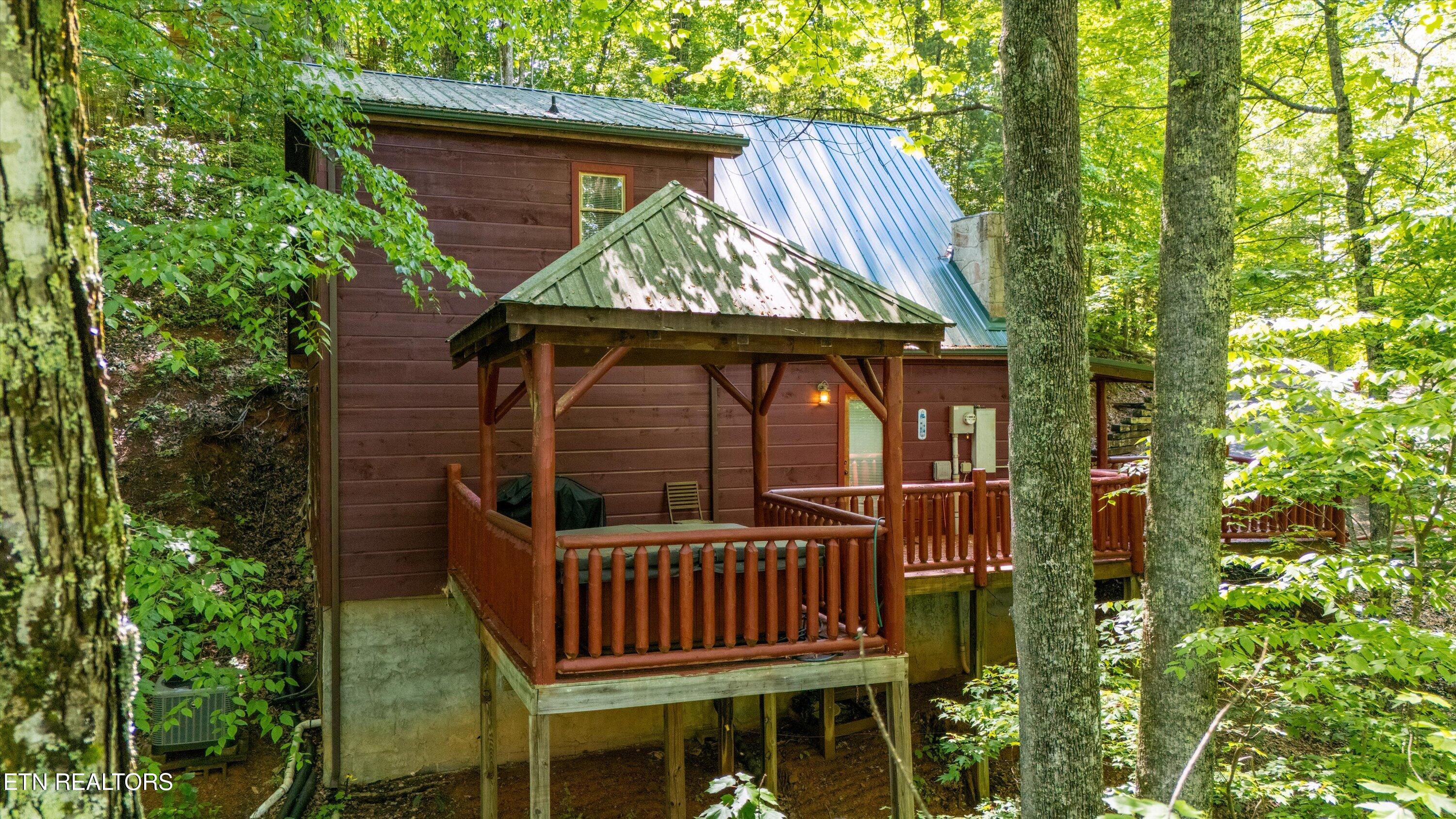 1744 Azalea Circle