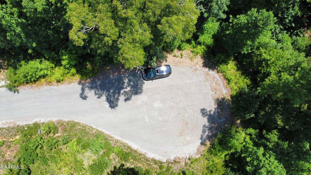 Photo of 37 Pinnacle Lane, LaFollette, TN 37766 (MLS # 1197212)