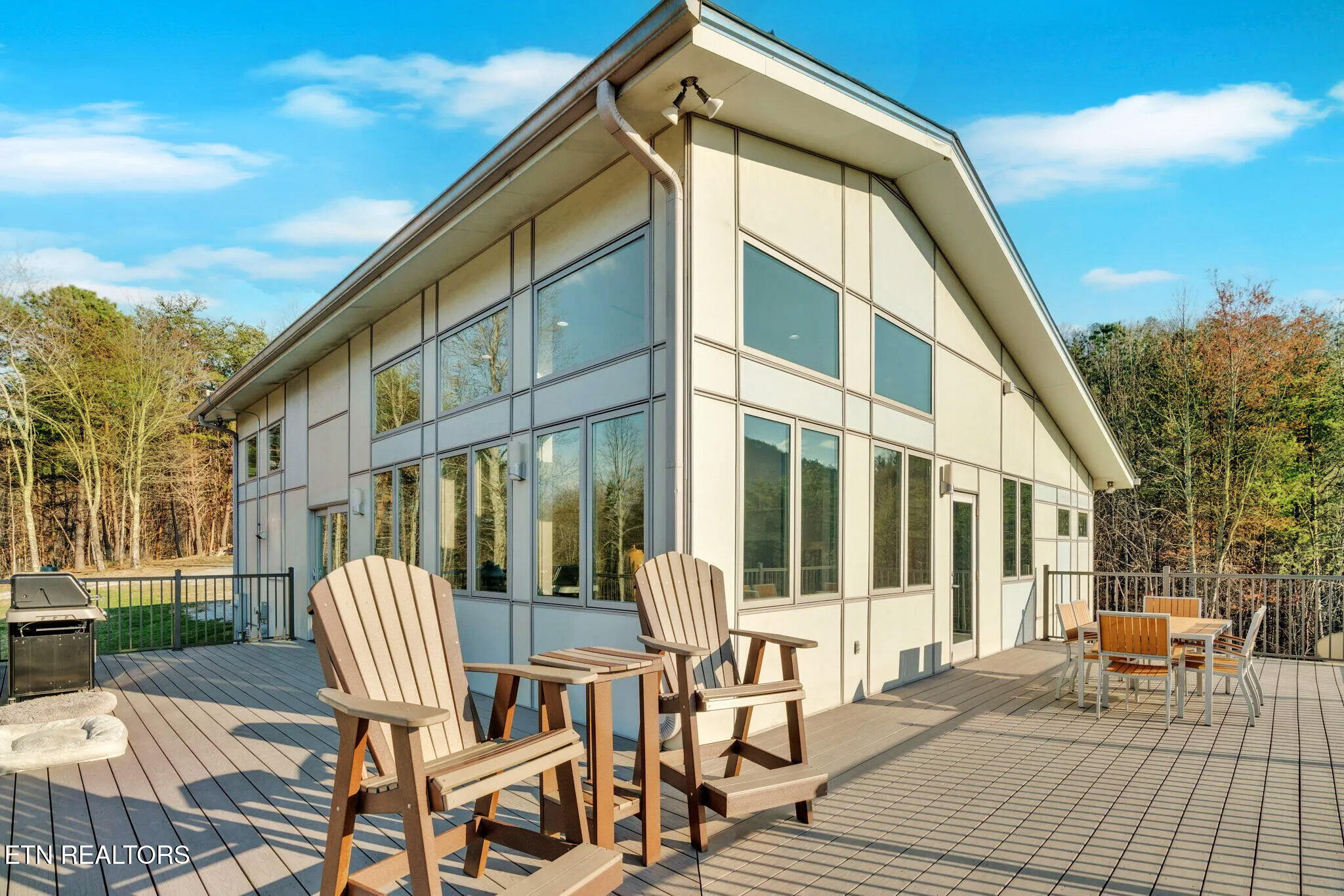 1098 Paint mountain Rd