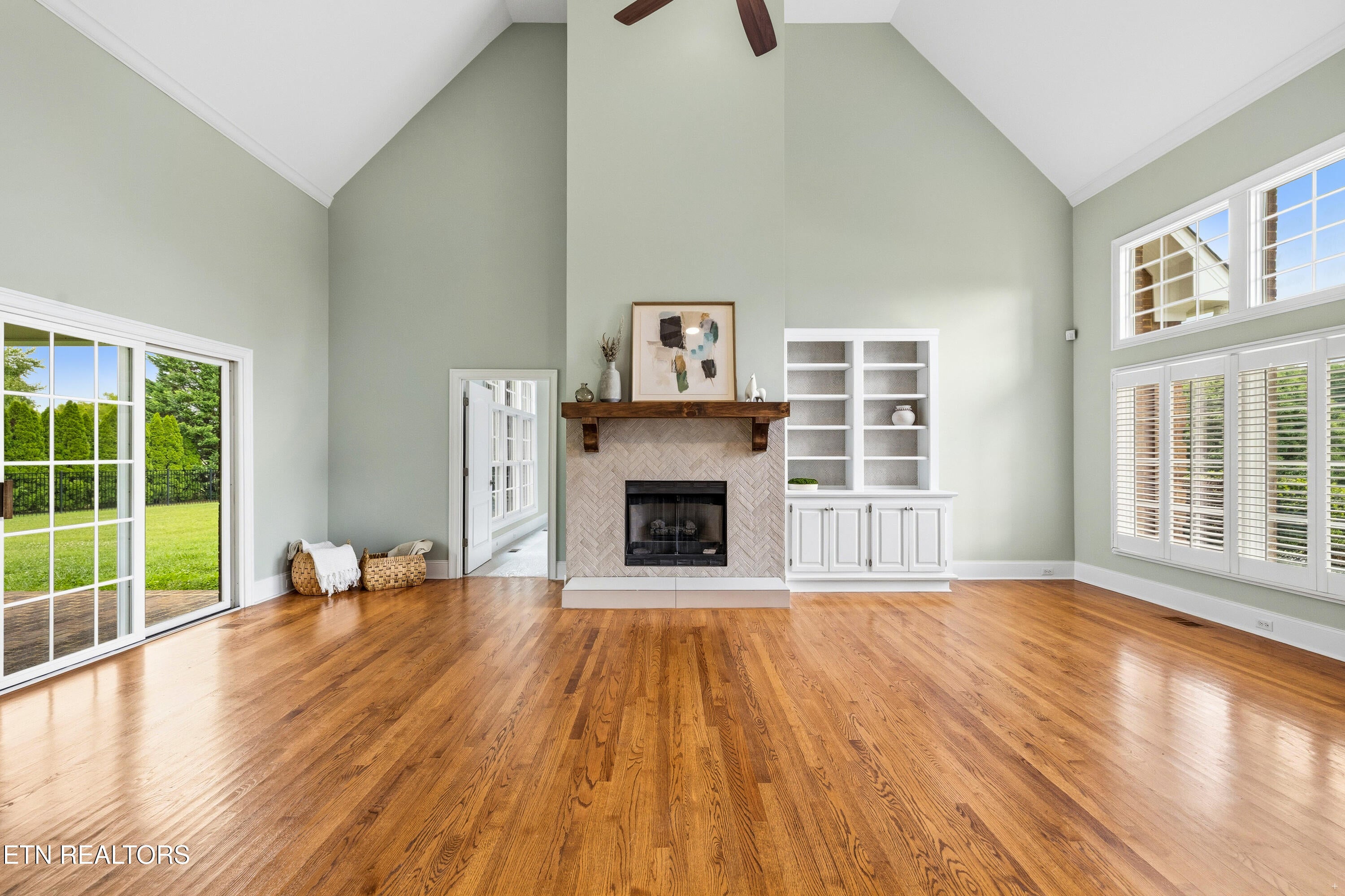 3746 Jackson Bend Drive