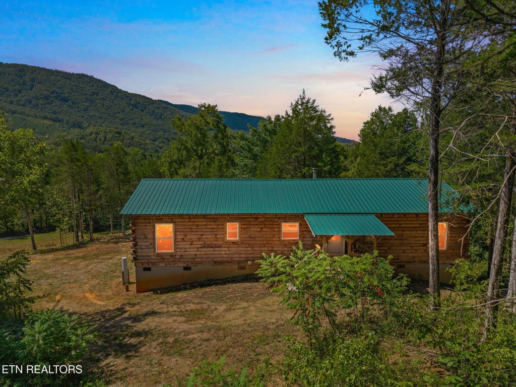 Photo of 239 County Road 468, Englewood, TN 37329 (MLS # 1354642)