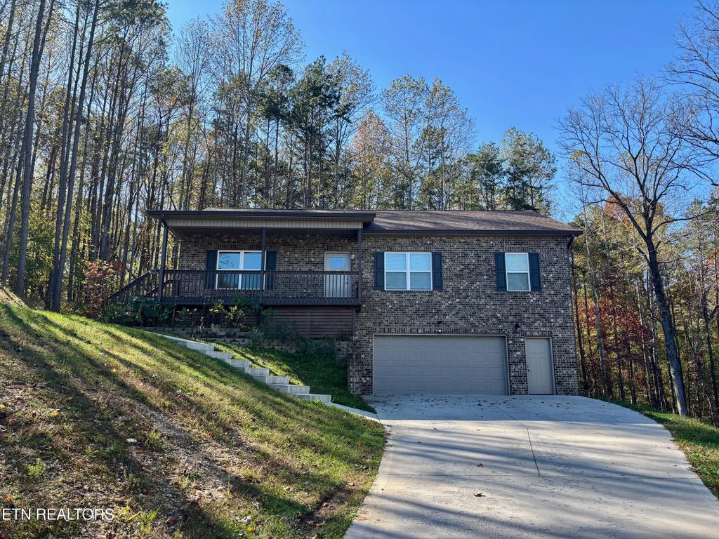 Photo of 329 Branch Lane, Clinton, TN 37716 (MLS # 1319782)