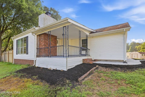 Tiny photo for 4634 Nails Creek Rd, Rockford, TN 37853 (MLS # 1355957)