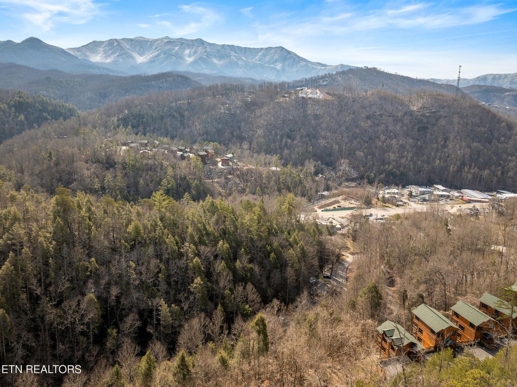 Photo of 856 Resort Way, Gatlinburg, TN 37738 (MLS # 1330898)