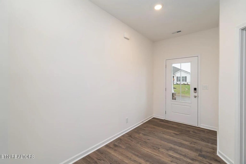 Photo of 153 Kaley Lane, Lenoir City, TN 37771 (MLS # 1344826)