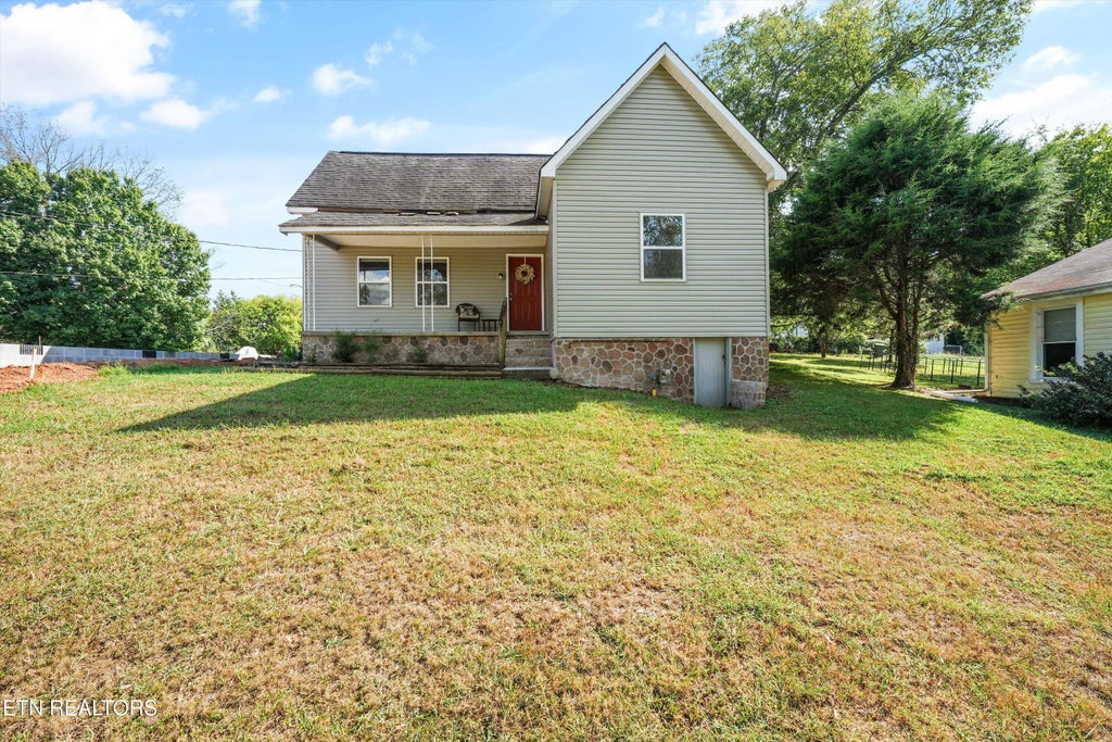 Photo of 1760 McClung Ave, Knoxville, TN 37920 (MLS # 1355144)