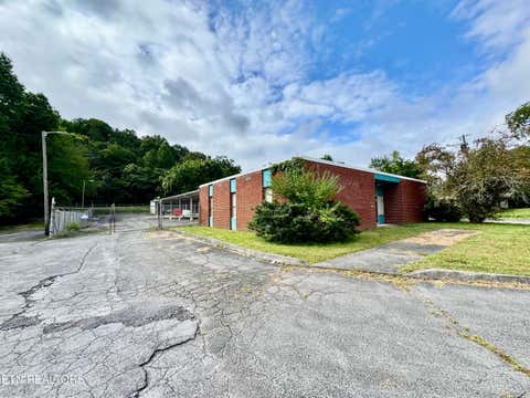 Photo of 325 Fairchild St, Harriman, TN 37748 (MLS # 1352460)
