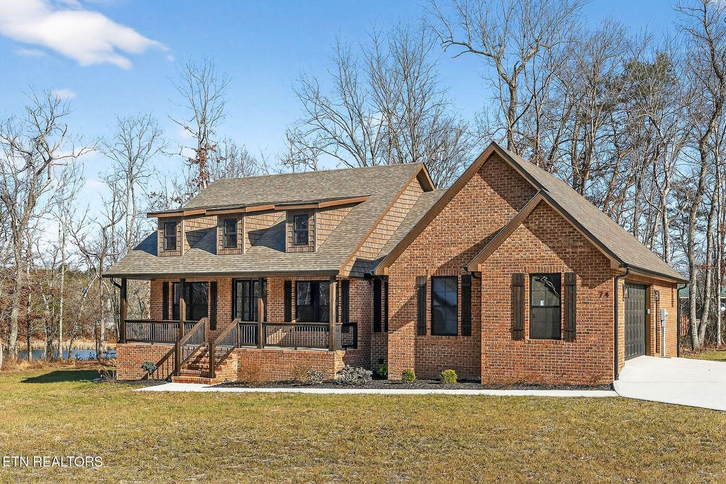 Photo of 74 Riverchase Drive, Crossville, TN 38571 (MLS # 1327650)