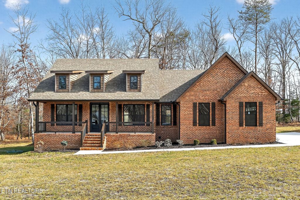 Photo of 74 Riverchase Drive, Crossville, TN 38571 (MLS # 1327650)