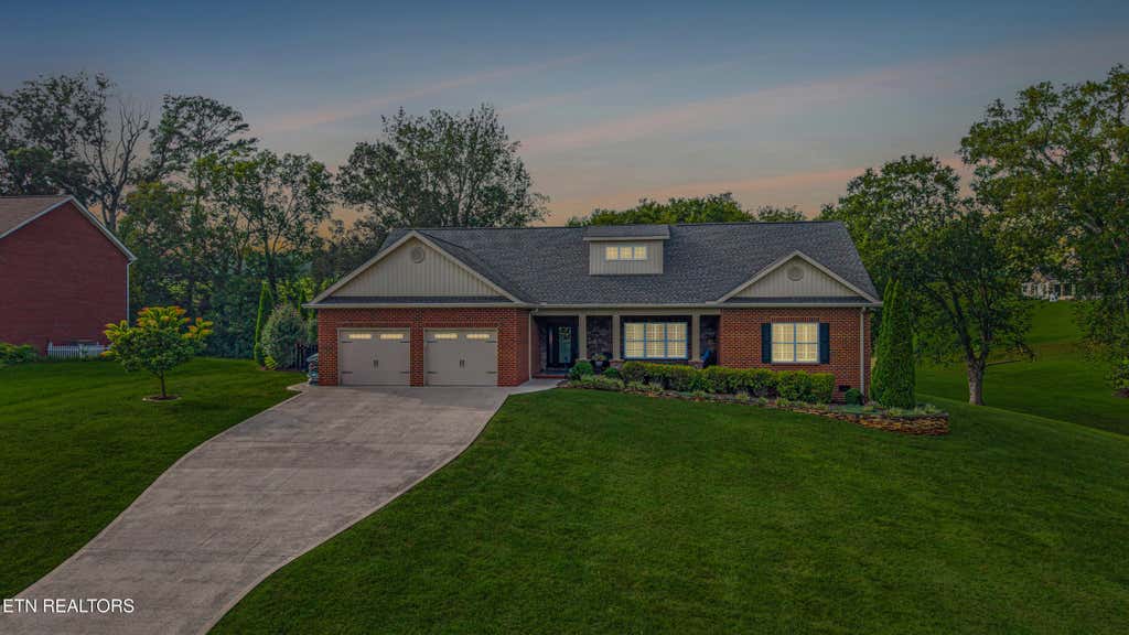 Photo of 359 Illinois Ave, Seymour, TN 37865 (MLS # 1352825)
