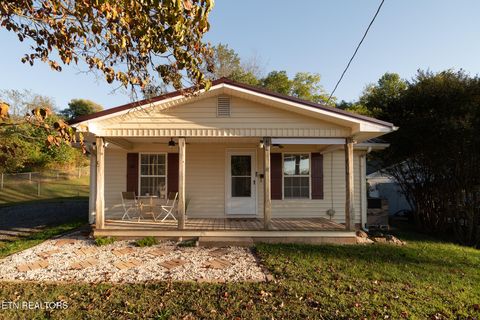 Photo of 119 Upper St, Loudon, TN 37774 (MLS # 1318206)