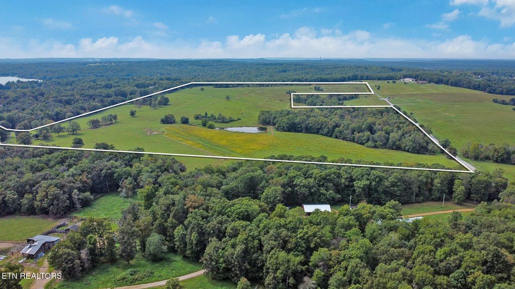 Photo of Nicholson Drive-120 Acres +/-, Crossville, TN 38572 (MLS # 1318282)