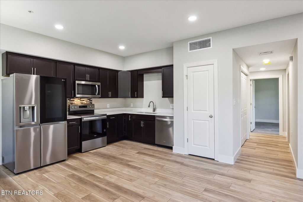 Photo of 200 Lovell Heights Rd #03, Knoxville, TN 37922 (MLS # 1318644)