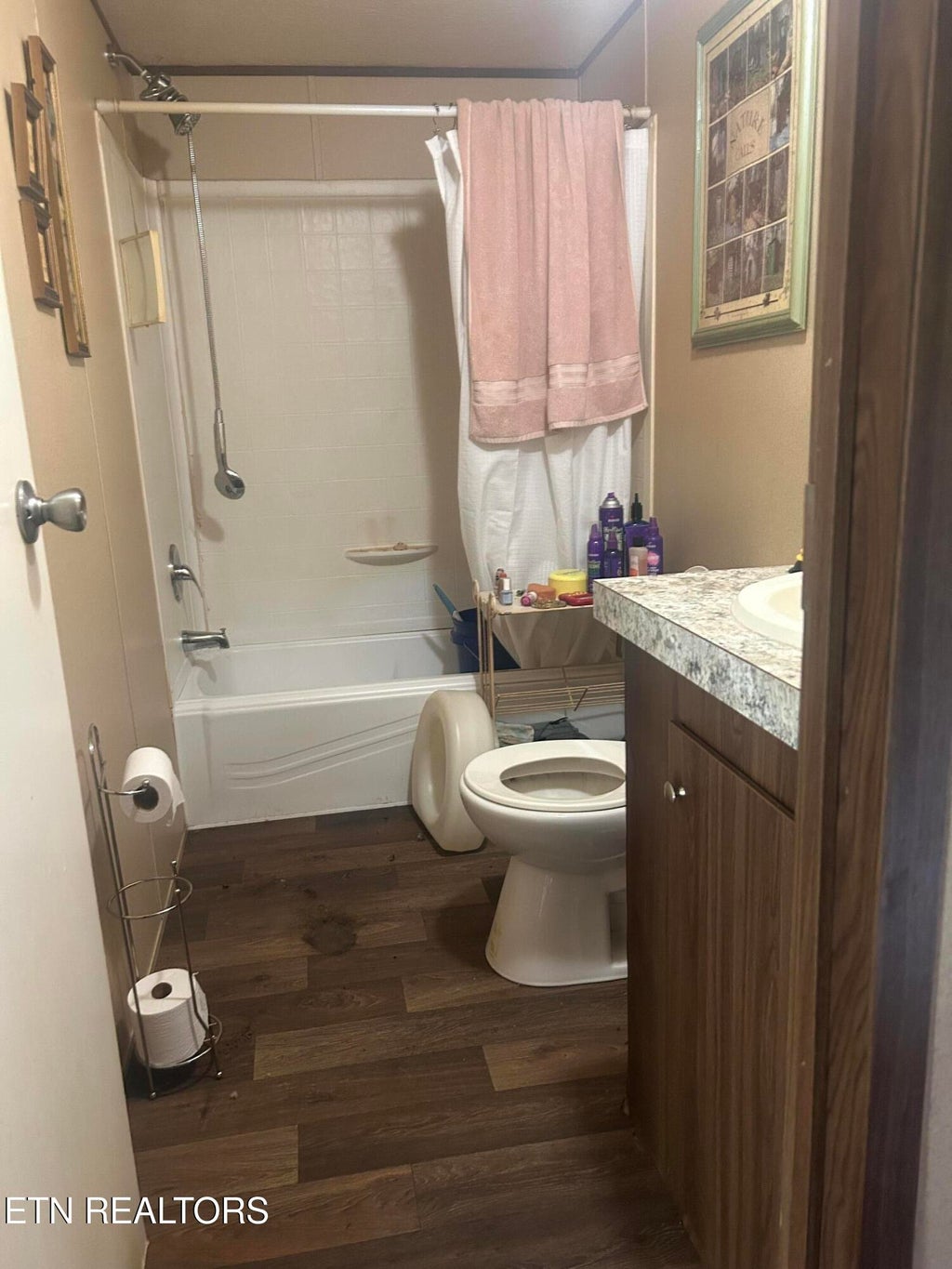 Photo of 112 Stiner Shores Rd, Sharps Chapel, TN 37866 (MLS # 1352157)