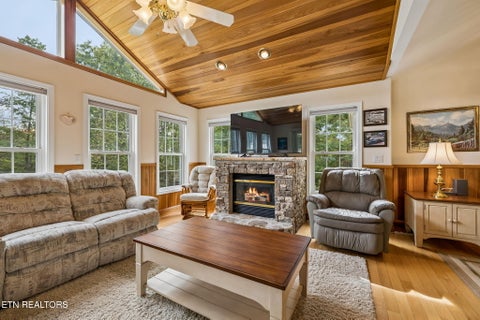 Tiny photo for 5075 Eastland Rd, Sparta, TN 38583 (MLS # 1359252)
