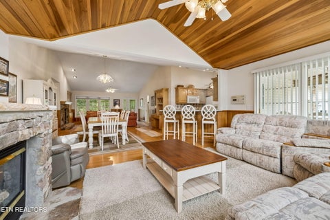 Tiny photo for 5075 Eastland Rd, Sparta, TN 38583 (MLS # 1359252)