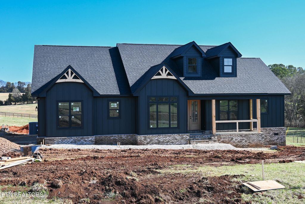 Photo of 1430 Maple Lane, Greenback, TN 37742 (MLS # 1330263)