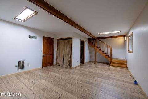 Tiny photo for 151 Lakeview Circle, Clinton, TN 37716 (MLS # 1335379)