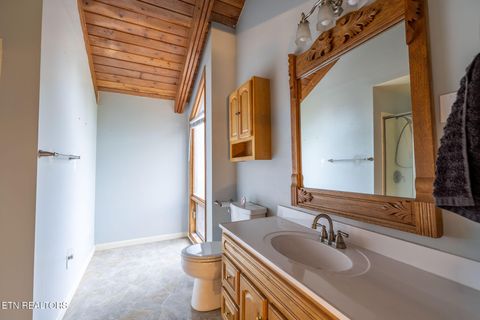 Tiny photo for 151 Lakeview Circle, Clinton, TN 37716 (MLS # 1335379)