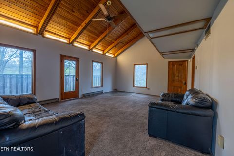 Tiny photo for 151 Lakeview Circle, Clinton, TN 37716 (MLS # 1335379)