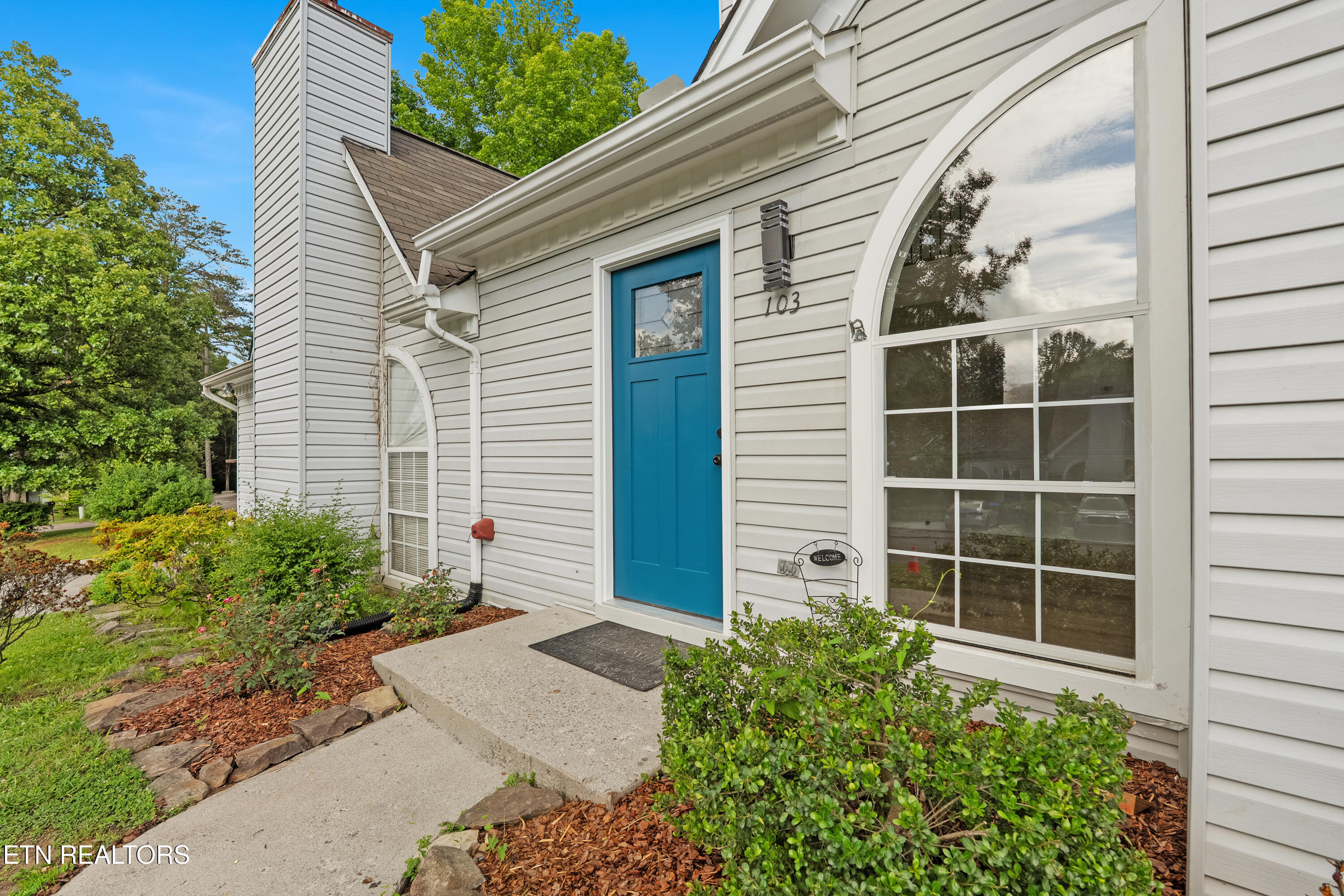 103 Hanover Place